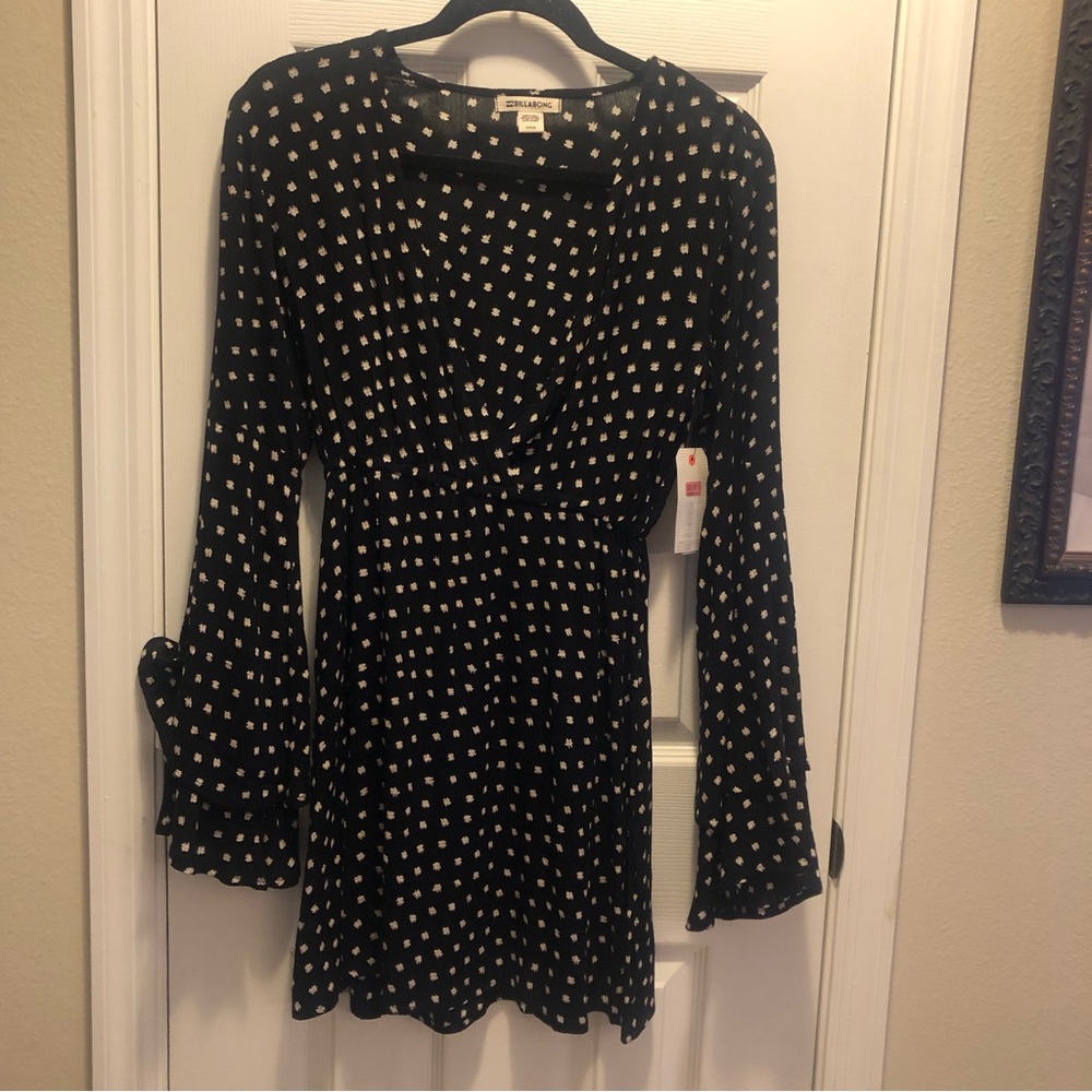 Black Billabong dress